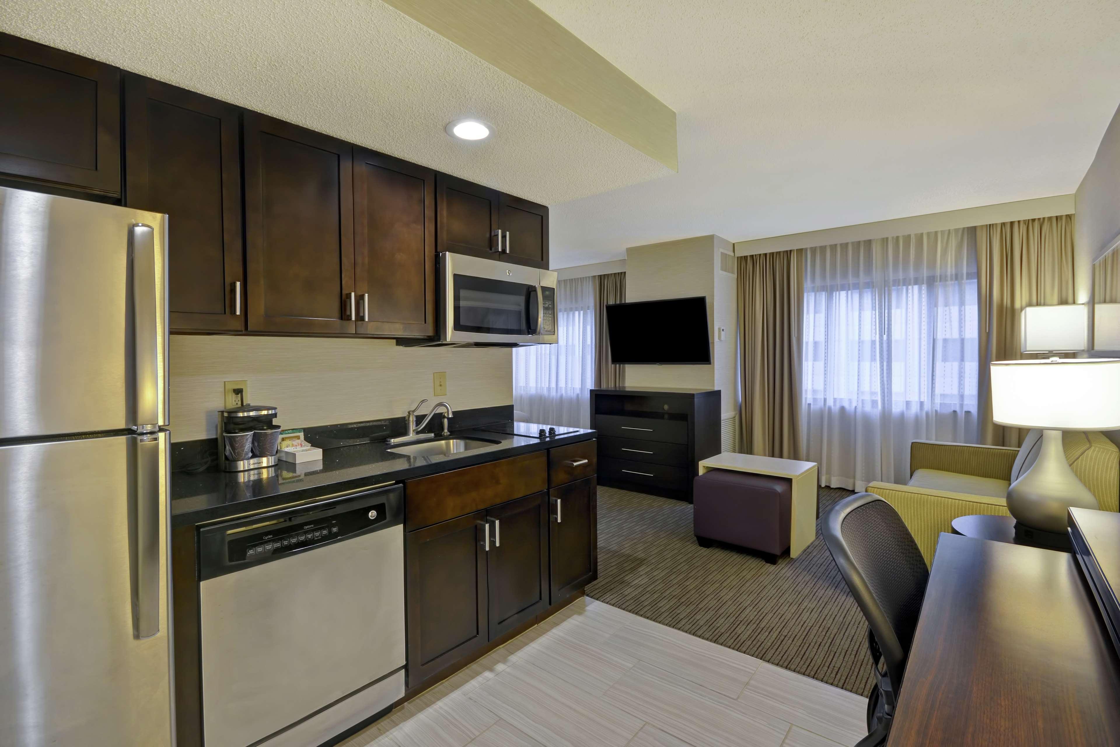 Homewood Suites By Hilton Indianapolis Carmel Exteriör bild